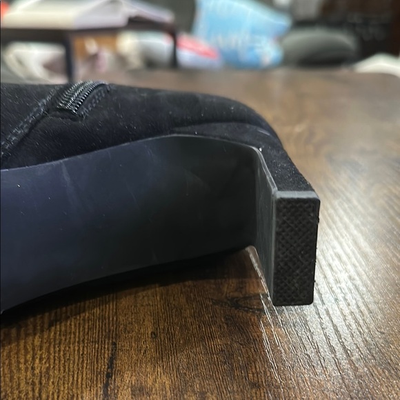 Elegant Black Suede Ankle Boots JustFab - Lilliana Heeled Bootie EUC​ - Picture 9 of 10